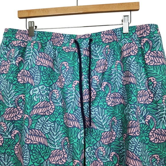 Vineyard Vines Printed Chappy Antigua Flamingo Swim Trunk Green Pink Men Size XL - Picture 3 of 13